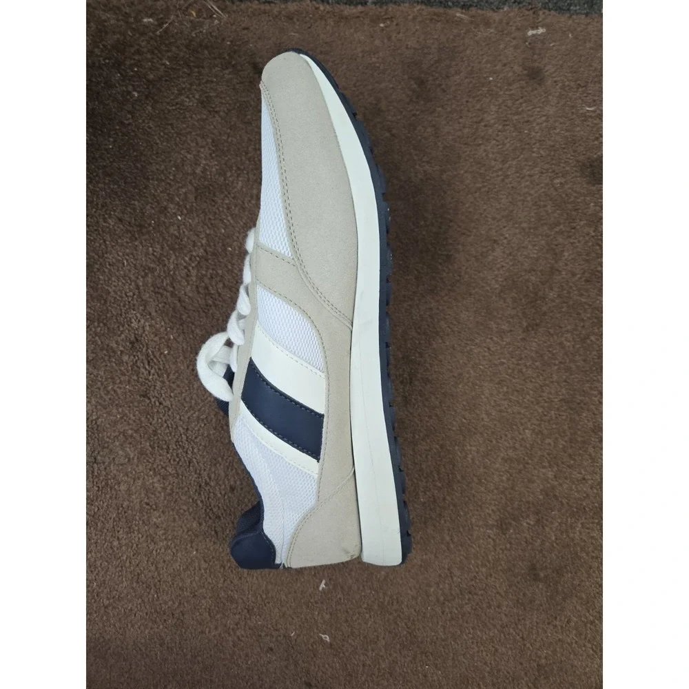 Nautica men lace